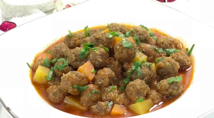 Türk Mutfağının En Sulu Yemeği Bulgurlu Sulu Köfte! Parmaklarınızı Yiyeceksiniz