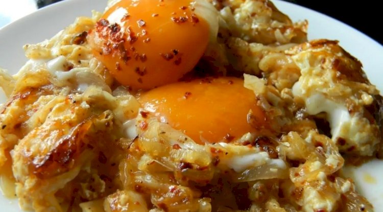 Osmanlı Padişahlarının Vazgeçilmez Kahvaltısı! Saray Mutfağından Yumurtalı Soğanlama Kahvaltıların Yıldızı Olacak 